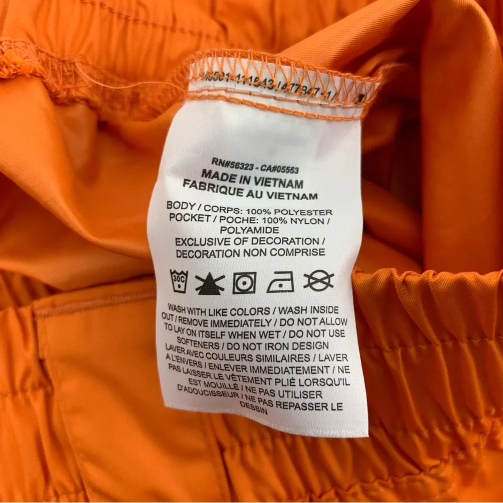 Nike Womens Black Swoosh Polyester Woven Shorts Orange Rip Stop CJ3807806 Size M